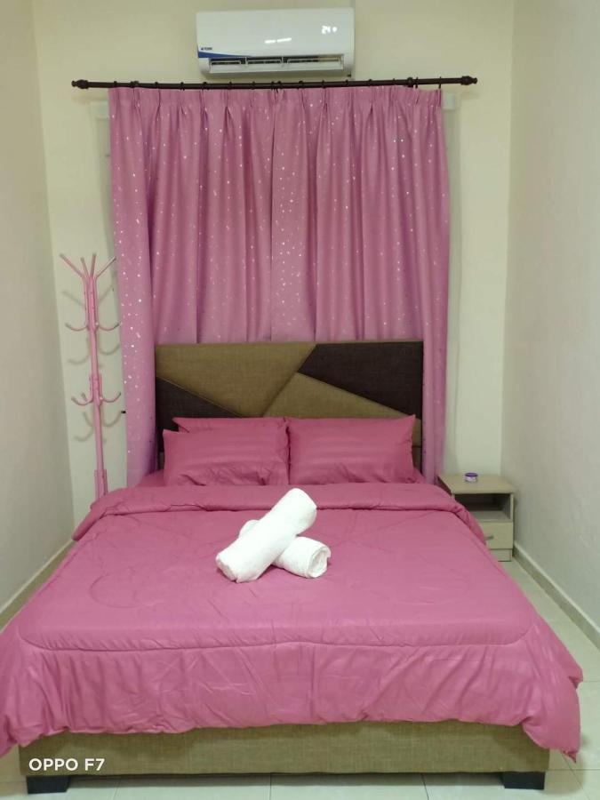 Melissa Homestay Merlimau Buitenkant foto
